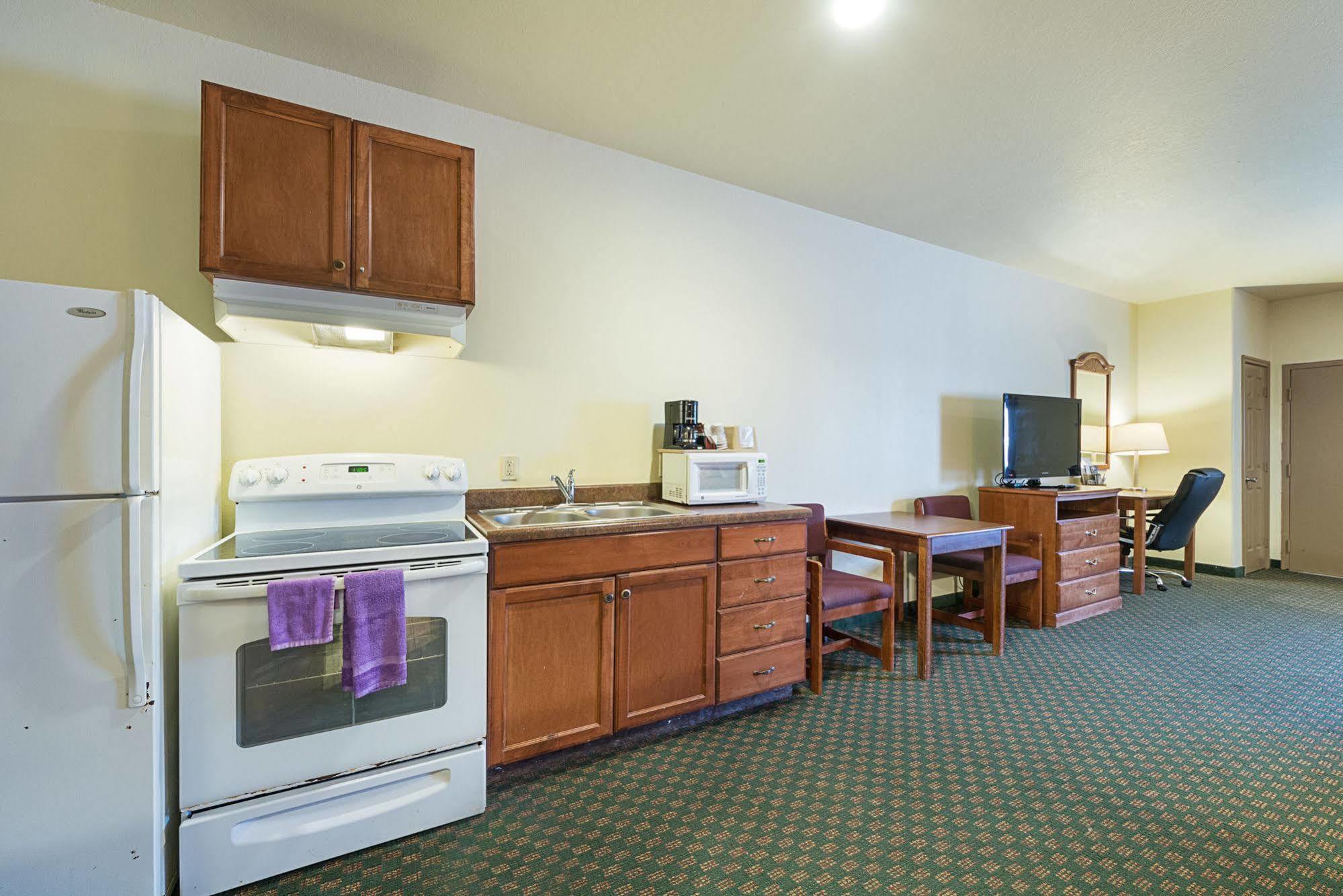 Lone Star Inn And Suites Victoria Exterior photo